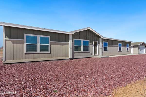 2154 W ALTIMETER Way, Paulden, AZ 86334