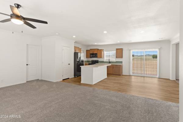 Paulden, AZ 86334,2154 W ALTIMETER Way