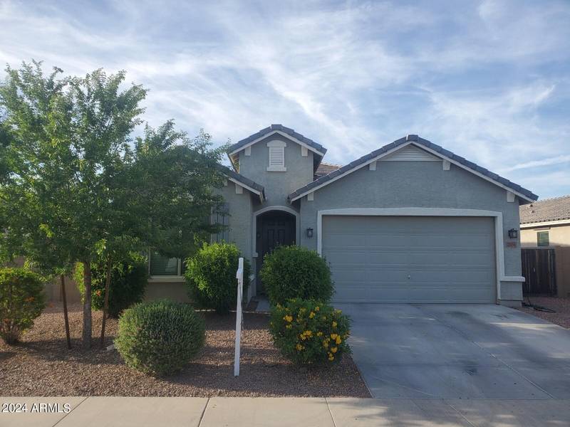 2104 W BENNETT Way, San Tan Valley, AZ 85144