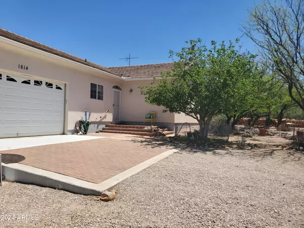 Rio Rico, AZ 85648,1614 SHEA Court #8