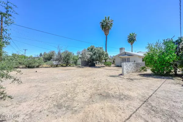 Phoenix, AZ 85023,2418 W ANDERSON Avenue