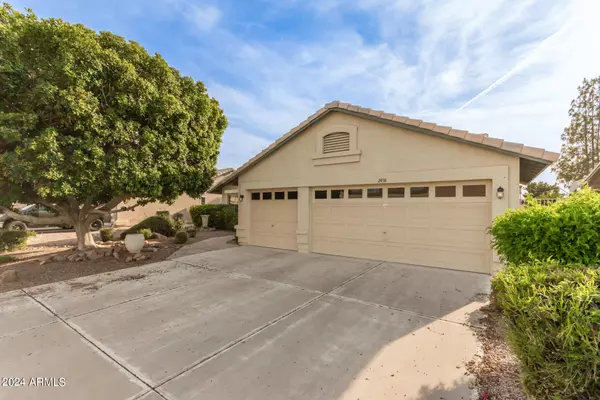 Mesa, AZ 85215,2458 N 67TH Street