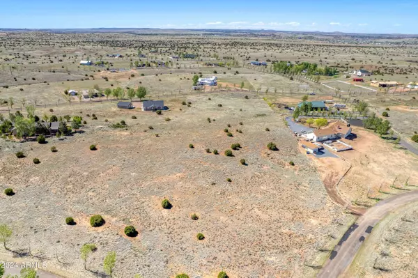 Taylor, AZ 85939,1390 S APPLE Circle #33