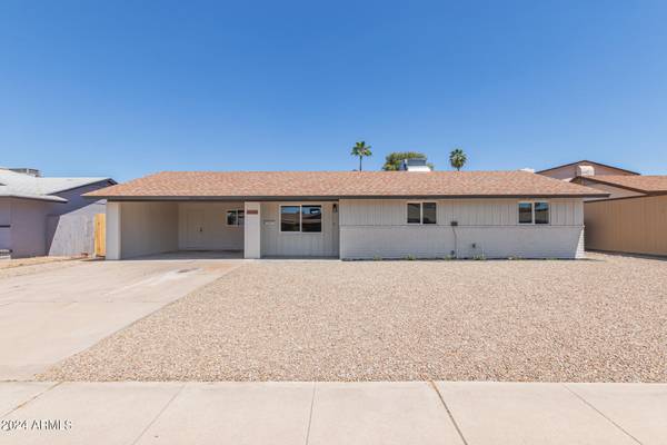 Phoenix, AZ 85022,2250 E JANICE Way