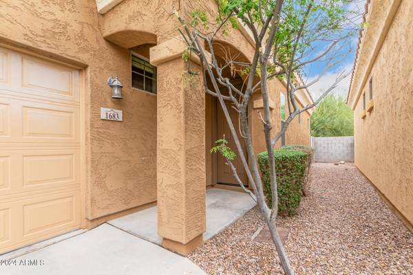 Apache Junction, AZ 85120,1683 S DESERT VIEW Place