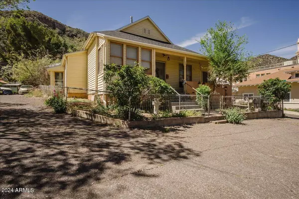 Bisbee, AZ 85603,186 QUALITY HILL Road