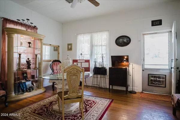 Bisbee, AZ 85603,186 QUALITY HILL Road