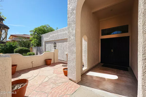 Phoenix, AZ 85053,4048 W GRANDVIEW Road