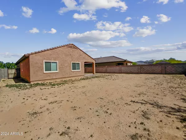 Buckeye, AZ 85396,21900 N 260TH Lane