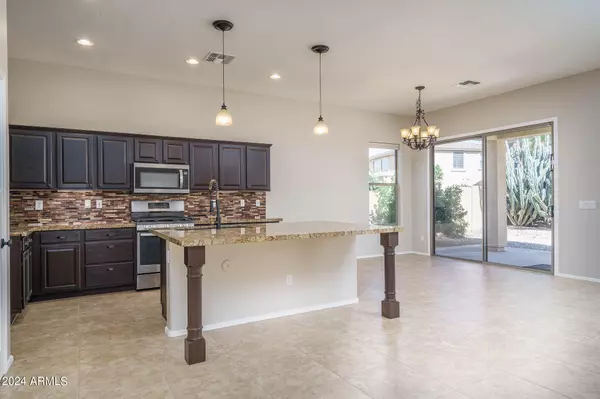 Surprise, AZ 85388,17338 W YOUNG Street