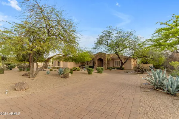 Scottsdale, AZ 85266,6735 E PINNACLE VISTA Drive