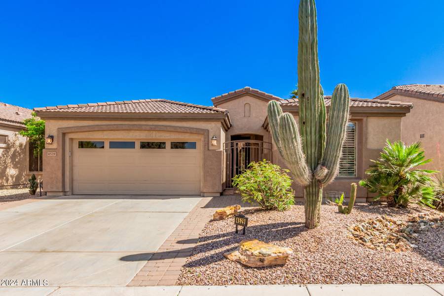 4529 E CAROB Drive, Gilbert, AZ 85298