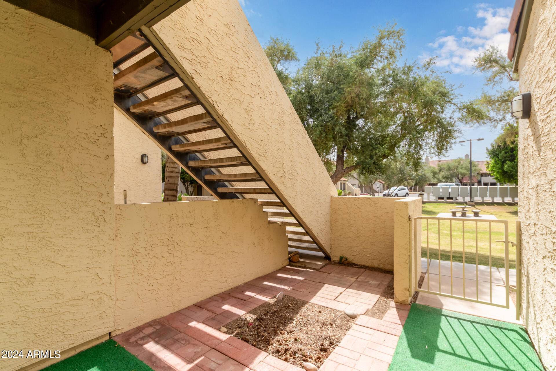 Mesa, AZ 85201,30 E BROWN Road #1104