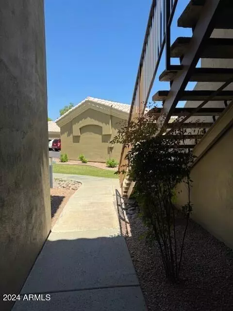 Scottsdale, AZ 85254,5335 E SHEA Boulevard #1058