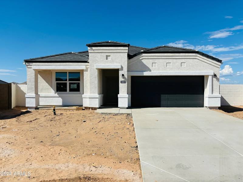 28287 N PLATINUM Drive, San Tan Valley, AZ 85143