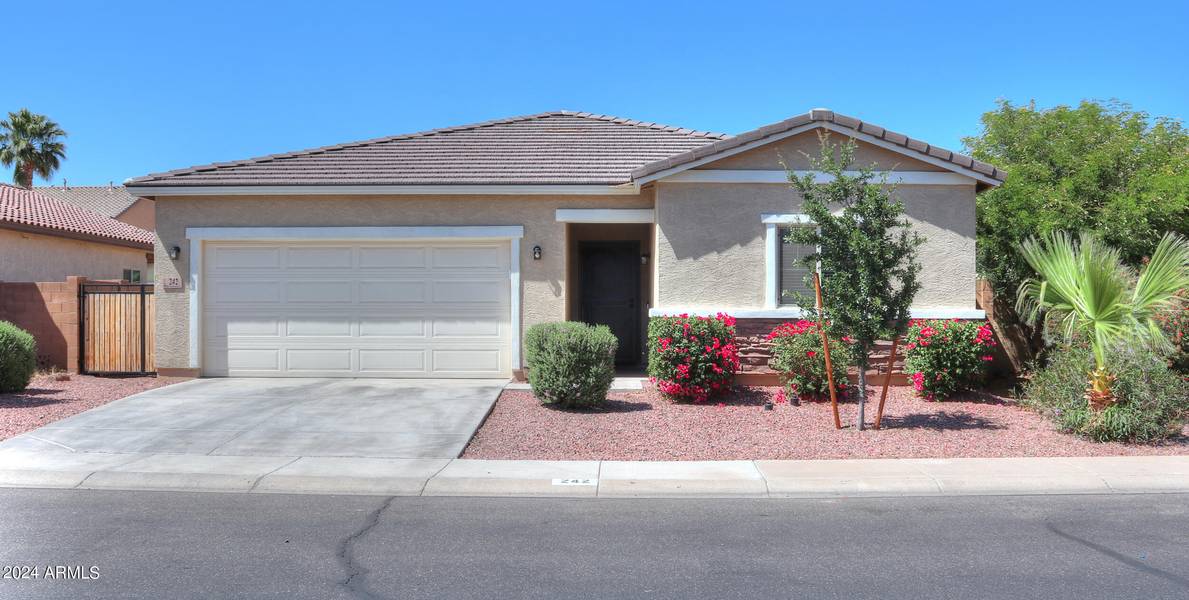 242 W PACIFIC Drive, Casa Grande, AZ 85122