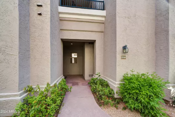 8180 E Shea Boulevard #1046, Scottsdale, AZ 85260