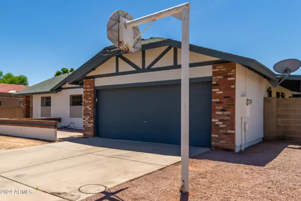 Mesa, AZ 85213,2655 E ENROSE Street