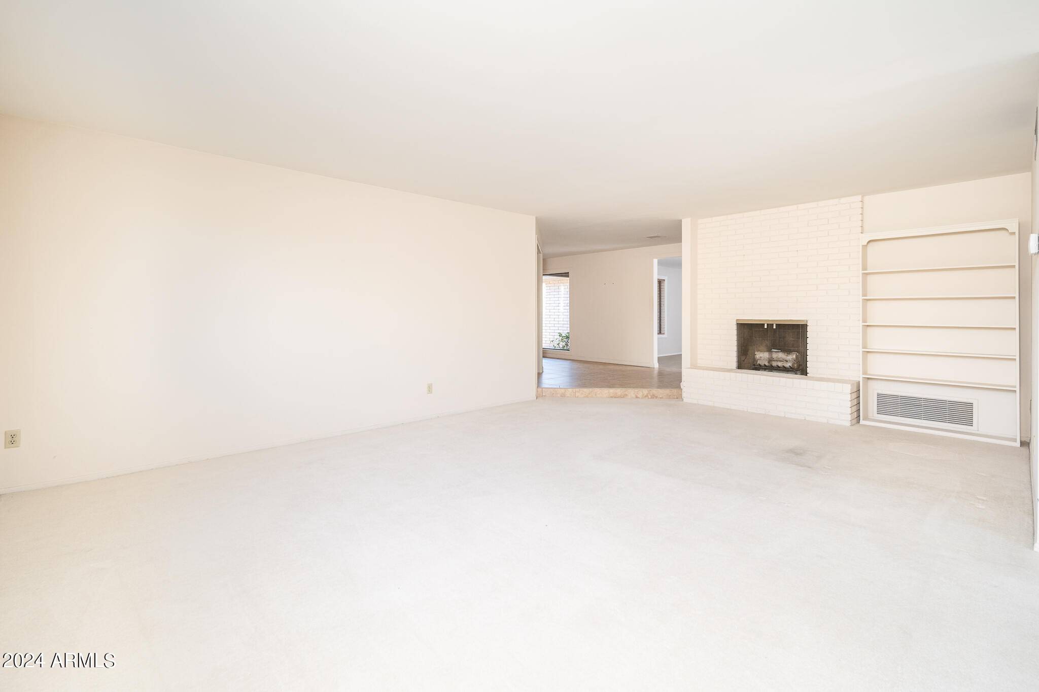 Phoenix, AZ 85028,3144 E GOLDEN VISTA Lane