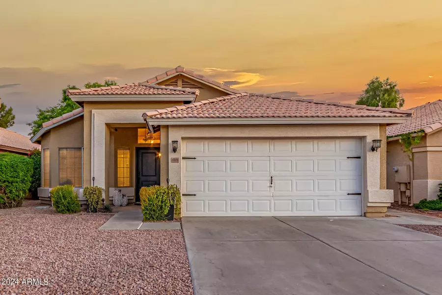 5101 W GLENVIEW Place, Chandler, AZ 85226