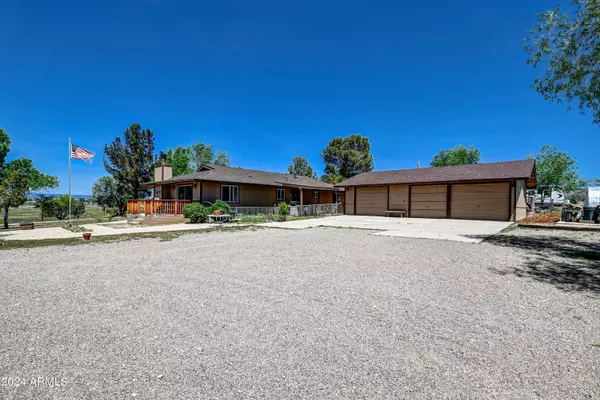 Paulden, AZ 86334,25325 N Naples Street