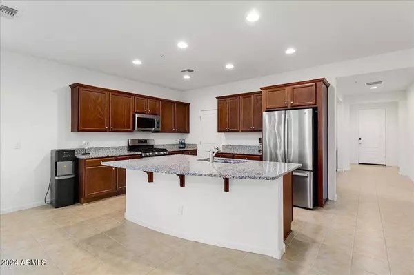 Peoria, AZ 85383,13330 W MILTON Drive