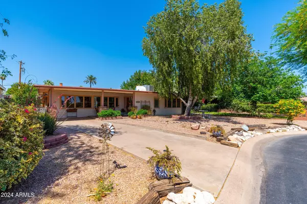 Phoenix, AZ 85021,1402 W CACTUS WREN Drive