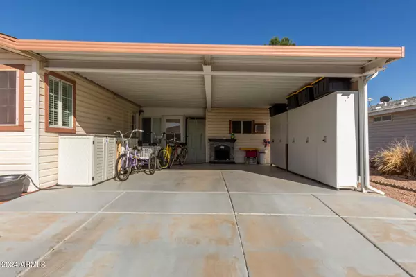 San Tan Valley, AZ 85140,40667 N CLUBHOUSE Street