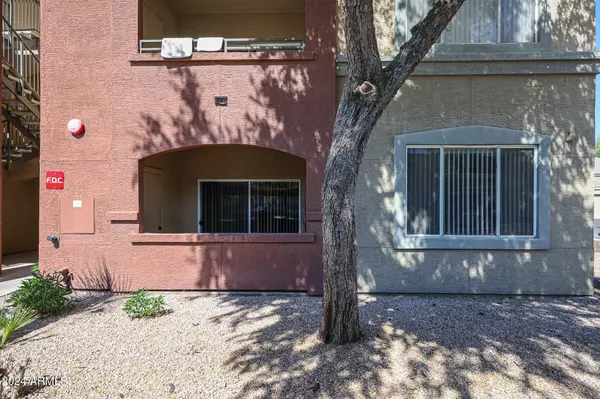 Phoenix, AZ 85008,5401 E VAN BUREN Street #1112