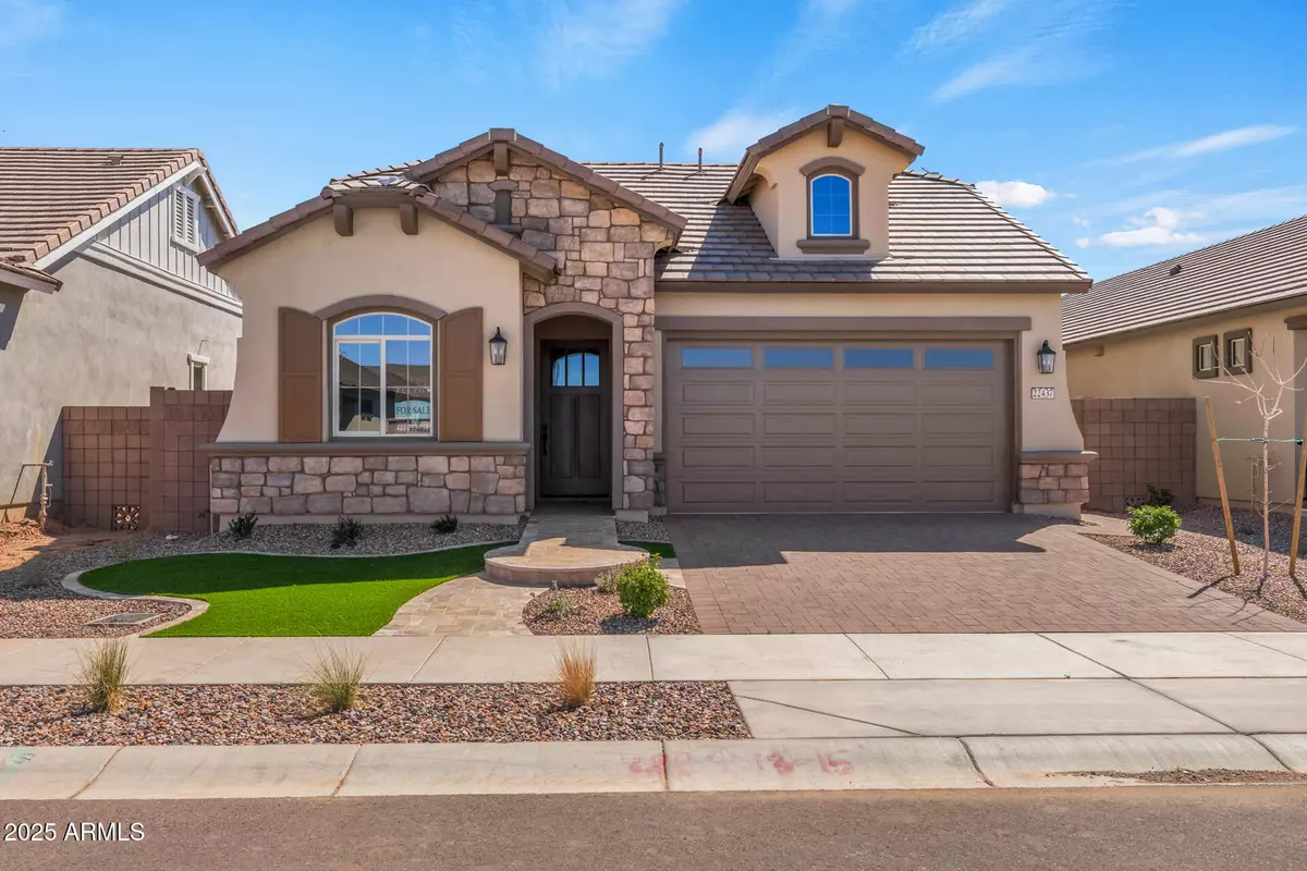 Queen Creek, AZ 85142,22437 E Cattle Drive