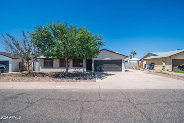 11106 W ROMA Avenue,  Phoenix,  AZ 85037