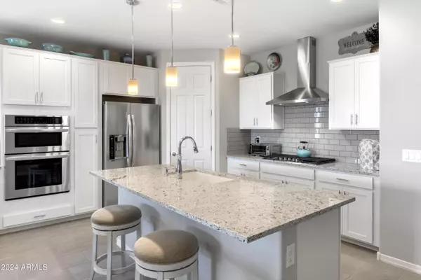 11993 N RENOIR Way, Tucson, AZ 85742
