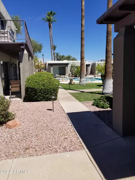 16745 E GUNSIGHT Drive #C9, Fountain Hills, AZ 85268