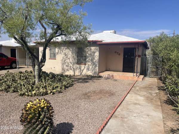 Coolidge, AZ 85128,676 N 7TH Place