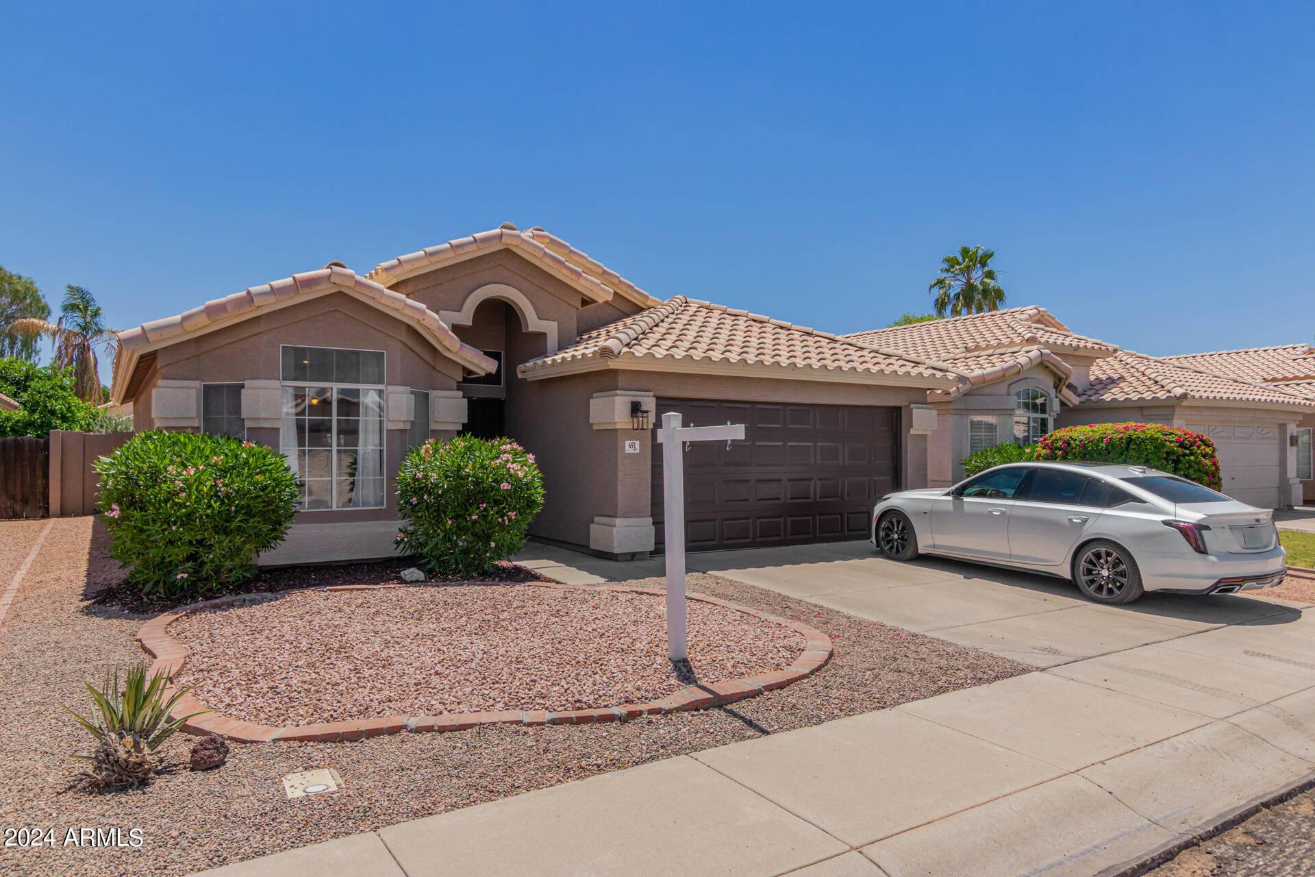 Chandler, AZ 85225,691 E PARK Avenue