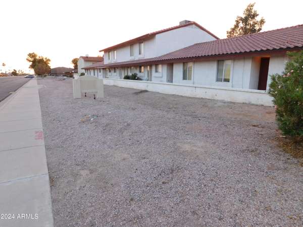 Mesa, AZ 85205,6454 E UNIVERSITY Drive #8