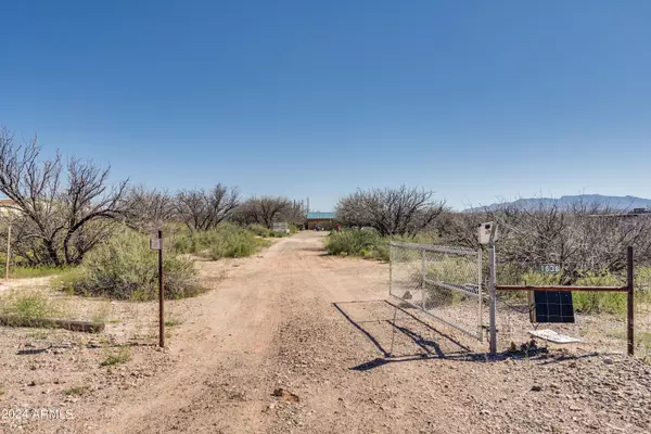 Benson, AZ 85602,1638 N Cascabel Road