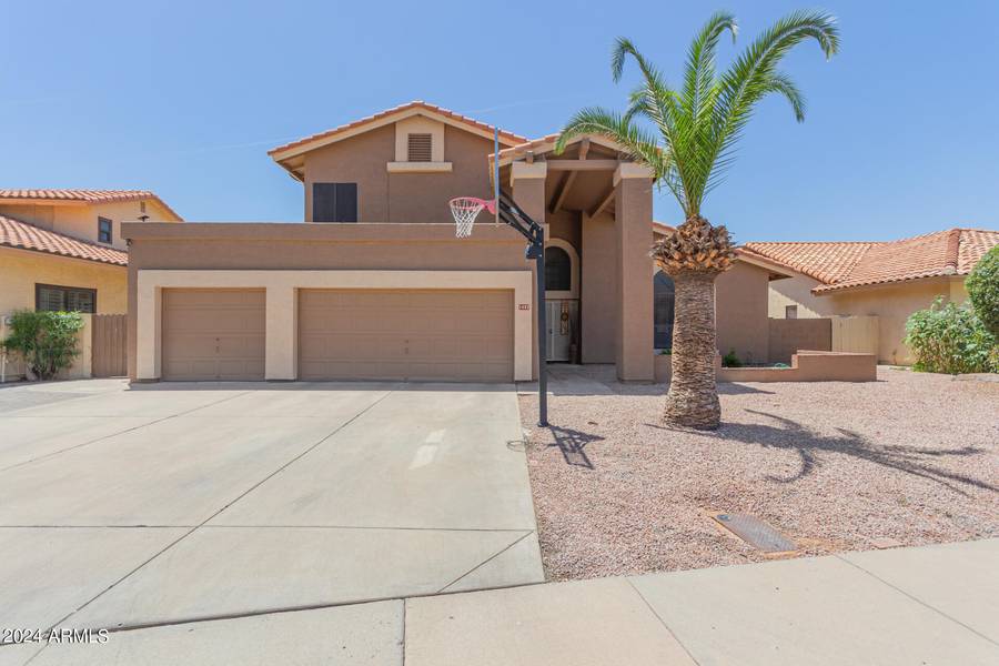 1457 W COQUINA Drive, Gilbert, AZ 85233