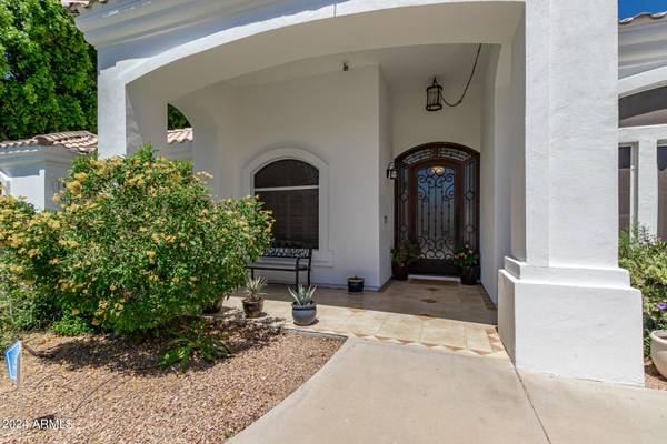 Mesa, AZ 85203,1346 E SALADO Circle