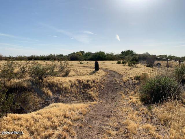 211 W Florentine Road #360E, Wittmann, AZ 85361