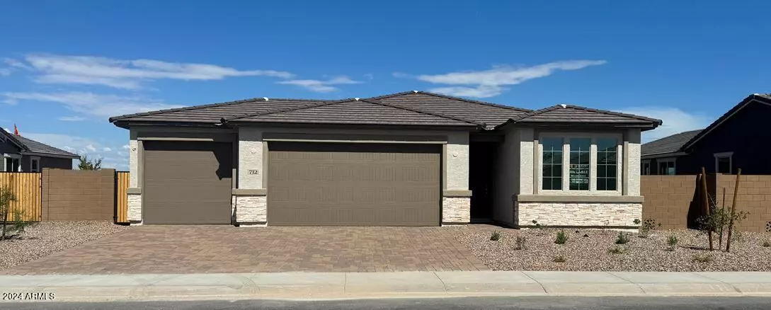 712 S STRAHAN Lane, Casa Grande, AZ 85122