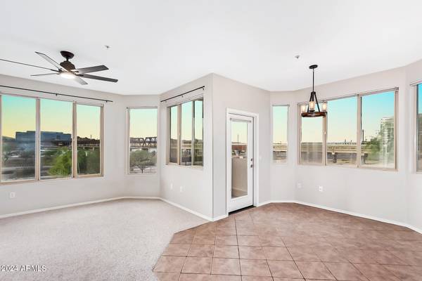 425 W RIO SALADO Parkway #116,  Tempe,  AZ 85281