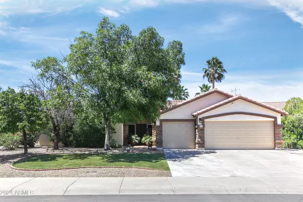 6854 S 19TH Street, Phoenix, AZ 85042