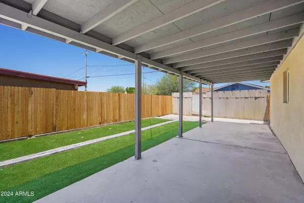 Phoenix, AZ 85009,2804 W ROOSEVELT Street