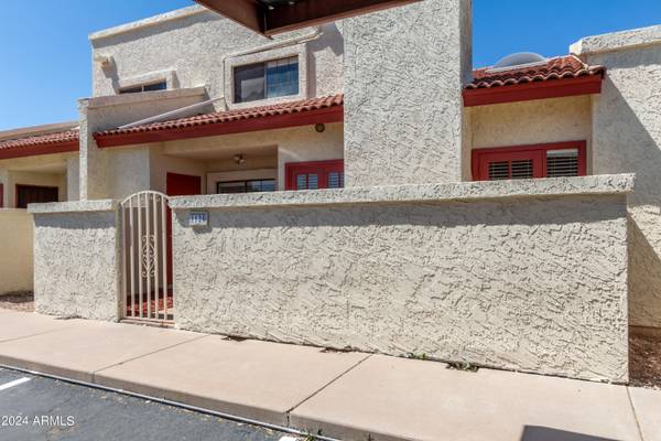 Tempe, AZ 85282,633 W SOUTHERN Avenue #1120