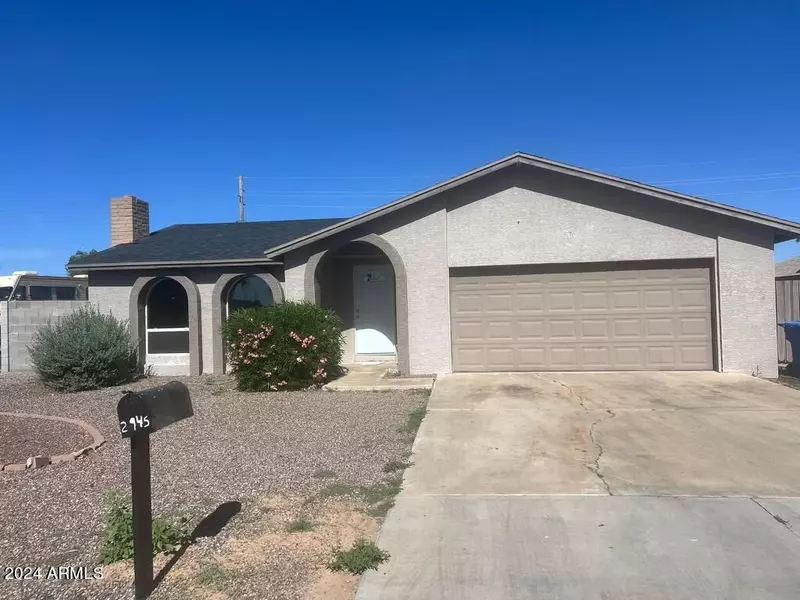 2945 N 71ST Drive, Phoenix, AZ 85033