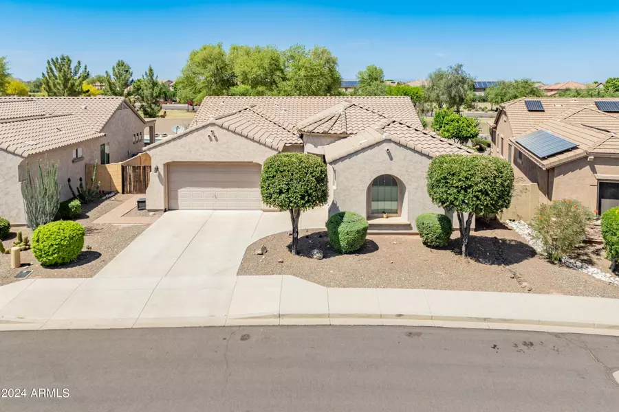 18172 W ECHO Lane, Waddell, AZ 85355