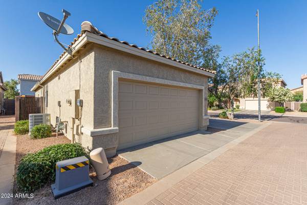 Chandler, AZ 85249,6420 S NASH Way