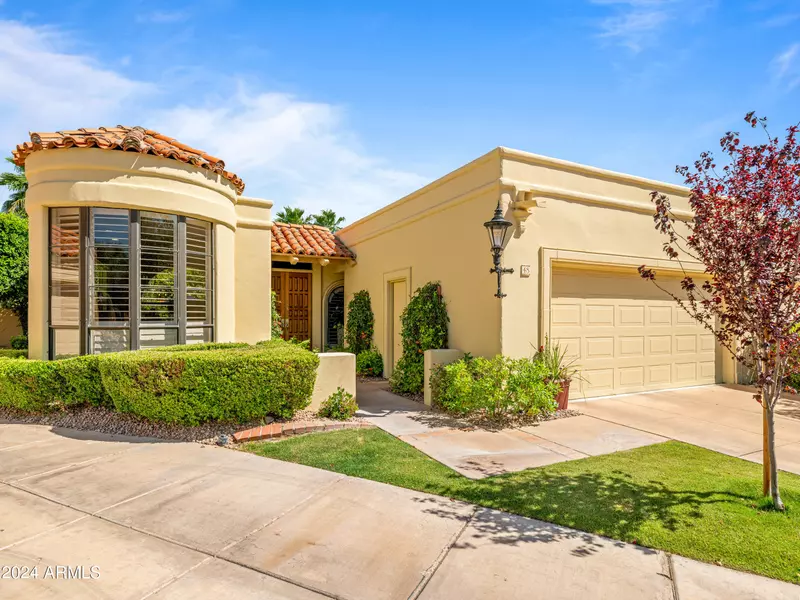 10050 E MOUNTAINVIEW LAKE Drive #48, Scottsdale, AZ 85258