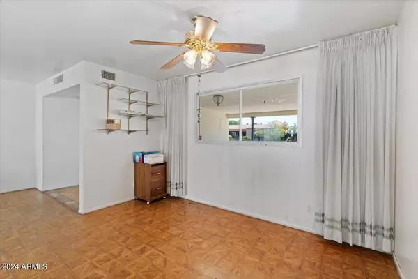 Scottsdale, AZ 85250,7710 E MEDLOCK Drive